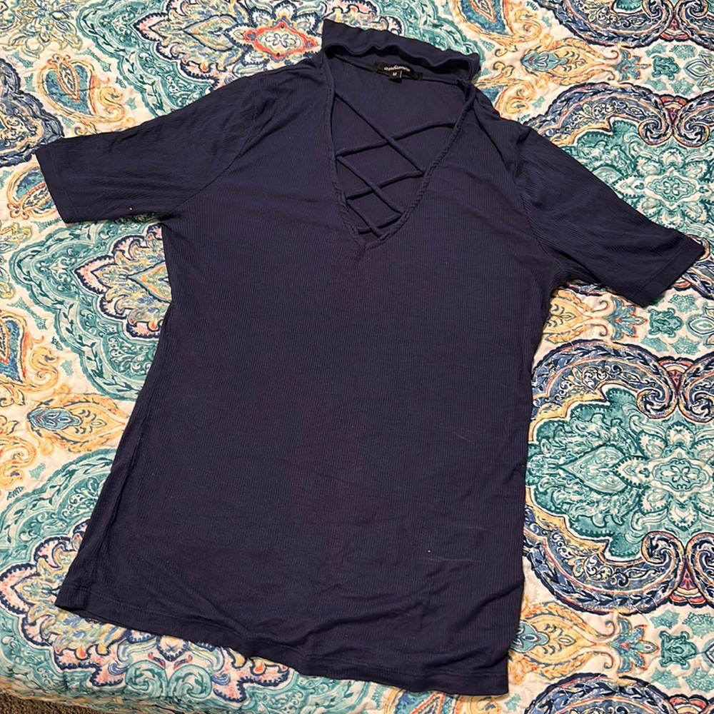 Crosscut chest blouse